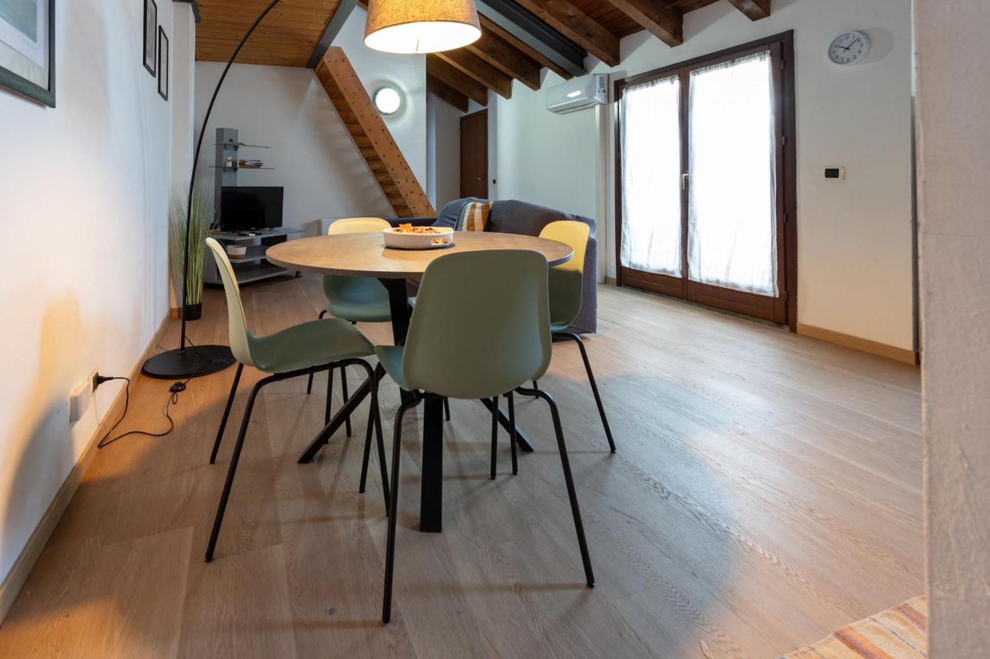 Dante's Skyloft - Loft Stazione *